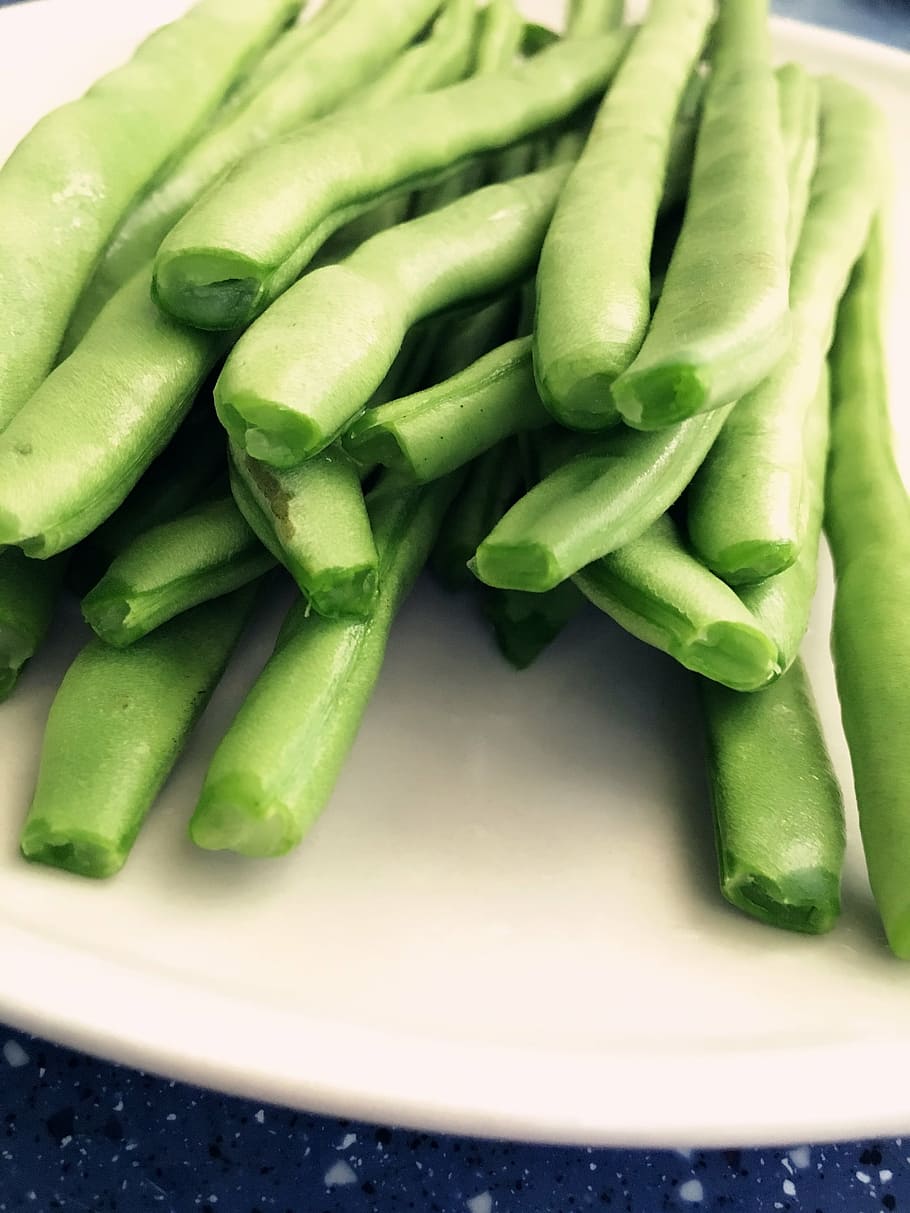 macro, retro, beans, sauted french beans, vegetarian food, pigment, vegetable, catering, garlic, green