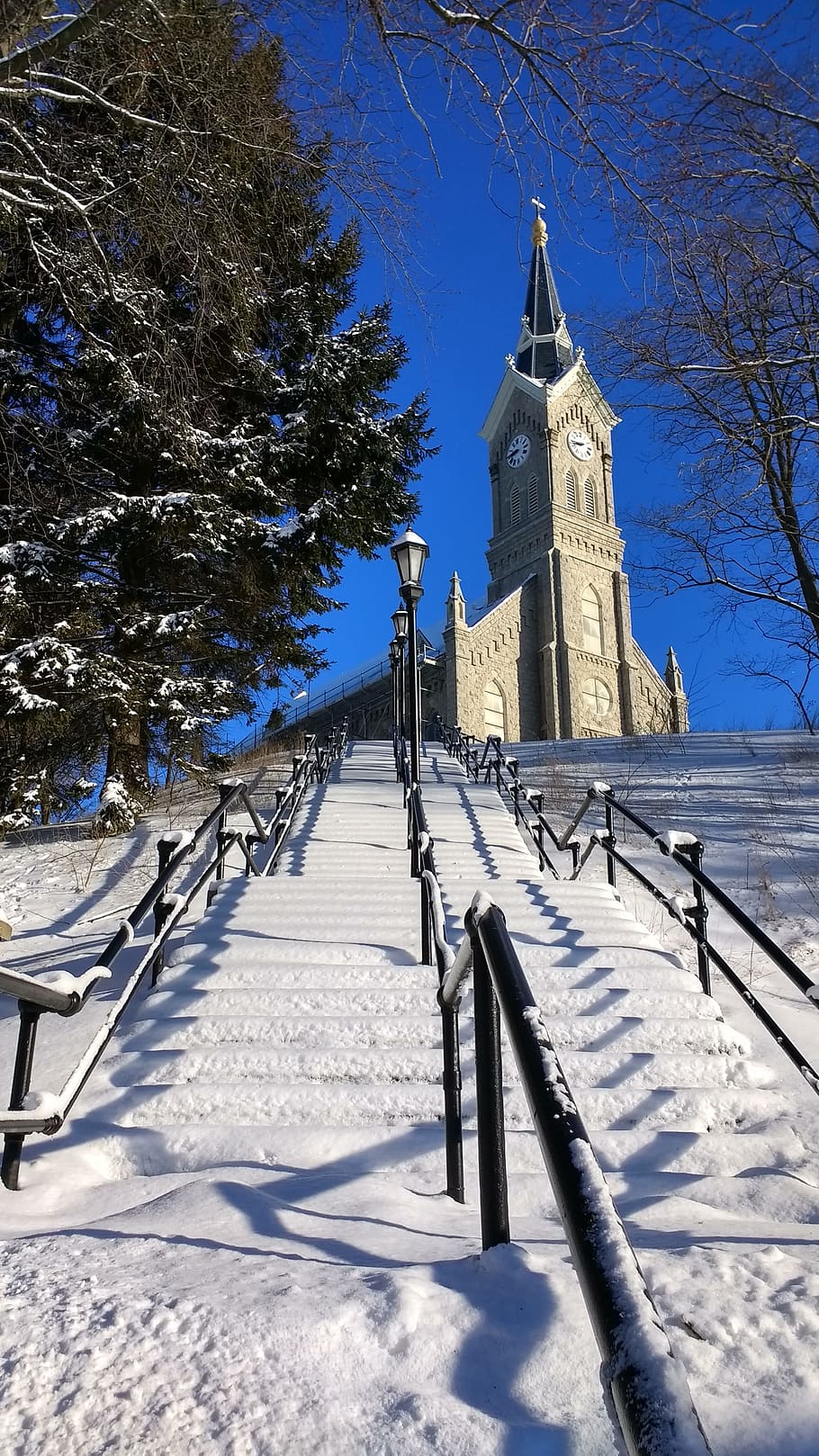 Church, Snow, Stairs, Port Washington, winter, religion, blue, cross, tree, cold - Temperature, outdoors