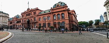 hnědá betonová budova, casa rosada, Argentina, Buenos Aires, plaza de mayo, lidé, vládního domu, park, Dům, budov
