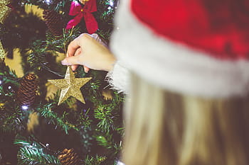 muda, wanita dekorasi, Dekorasi, Pohon Natal, pirang, natal, malam natal, waktu Natal, desember, gadis, liburan