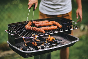verão, ao ar livre, kielbasa, salsichas, grelha, churrasco, grelhados, carne, porco, salsicha