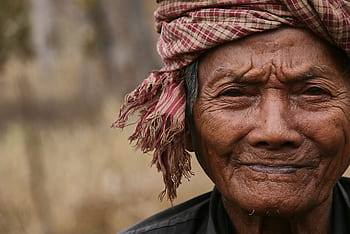 old man, old, man, cambodia, headscarf, headwear, keffiyeh, kefije, arm, bauer, simply
