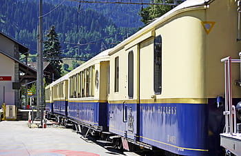 luxury train, alpine classic pullman express, rhaetian railways, special train, meter track, railway station, fiesch, valais, special crossing, interruption, switzerland