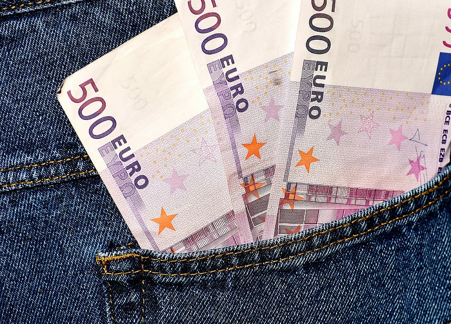 Money, Euro, Jeans, Back Pocket, pocket, currency, finance, 500, bank note, control, revenue