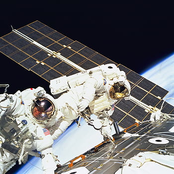 宇宙飛行士、 宇宙遊泳、 スペースシャトル、 ツール、 スーツ、 パック、 テザー、 フローティング、 ジョブ、 メンテナンス、 船外活動