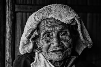 sad, old women, alone, lonely, woman, unhappy, solitude, grief, girl, sorrow, emotion