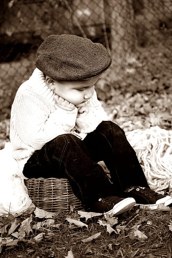 people, adult, child, portrait, contemplative, thoughtful, black and white, lifestyle, parent, love, kid