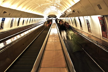 vlakové nádraží, chodník, značky, plakáty, cestovat, přeprava, metro