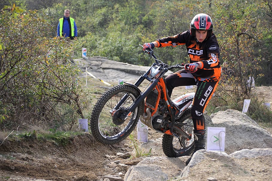 procesu, motocykl, kolo, motoristický sport, skok, soutěž, sport, dvoukolové vozidlo, zkušební kolo, terén
