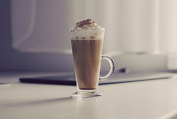 Průhledná, skleněný hrnek, stůl, nohy, sklenka, džbánek, káva, bílý, kov, latte, šlehačka