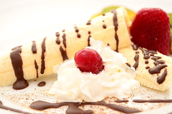 banana split, bita śmietana, wiśnia, banany, truskawki, kiwi, Pomarańczowy, deser, lody, owoc, słodycze