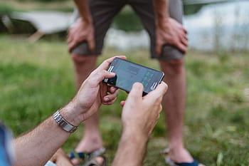 男の手、 遊ぶ、 ビデオゲーム、 携帯電話、 クローズアップ、 男、 手、 技術、 電話、 モバイル、 男の子