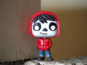 miguel-of-coco-boy-young-skull-face-red-royalty-free-thumbnail.jpg