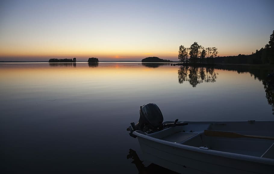 barca in mare, ultimi bagliori, lago, tramonto, isola, barca, motore fuoribordo, paesaggio, spiaggia