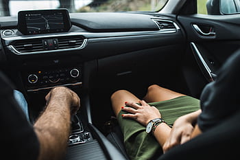 mulher, interior, homem, carro, viagem, turismo, passeio, direção, GPS, caixa de engrenagens, Casal