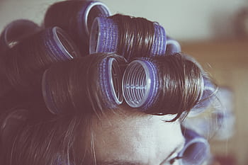 vlasy, kudrlinky, válečky, účes, stylista, kadeřník, dívka, žena, lidé