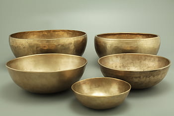 ciotole che cantano, ciotole tibetane, meditazione, buddismo, Tibet, rilassamento, esoterico, suono, recupero, bronzo, antiche campane tibetane