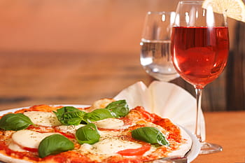 pizza and wine, Pizza, wine, food/Drink, alcohol, pizzas, restaurant, restaurants, cheese, food, tomato