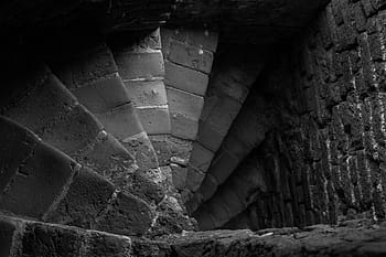 spirála, beton, schodiště, fotografie ve stupních šedi, schody, kámen, pryč, dolů, zřícenina, hrad, postupně