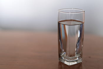 pohár, voda, žízeň, skleněný pohár, čistá voda, napít se, pití