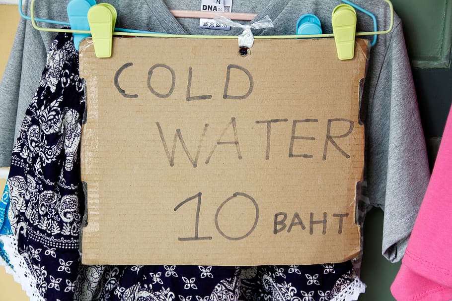 コールド、 水、 ドリンク、 シールド、 注意、 売る、 提供、 10年、 バーツ、 洋服スタンド、 市場