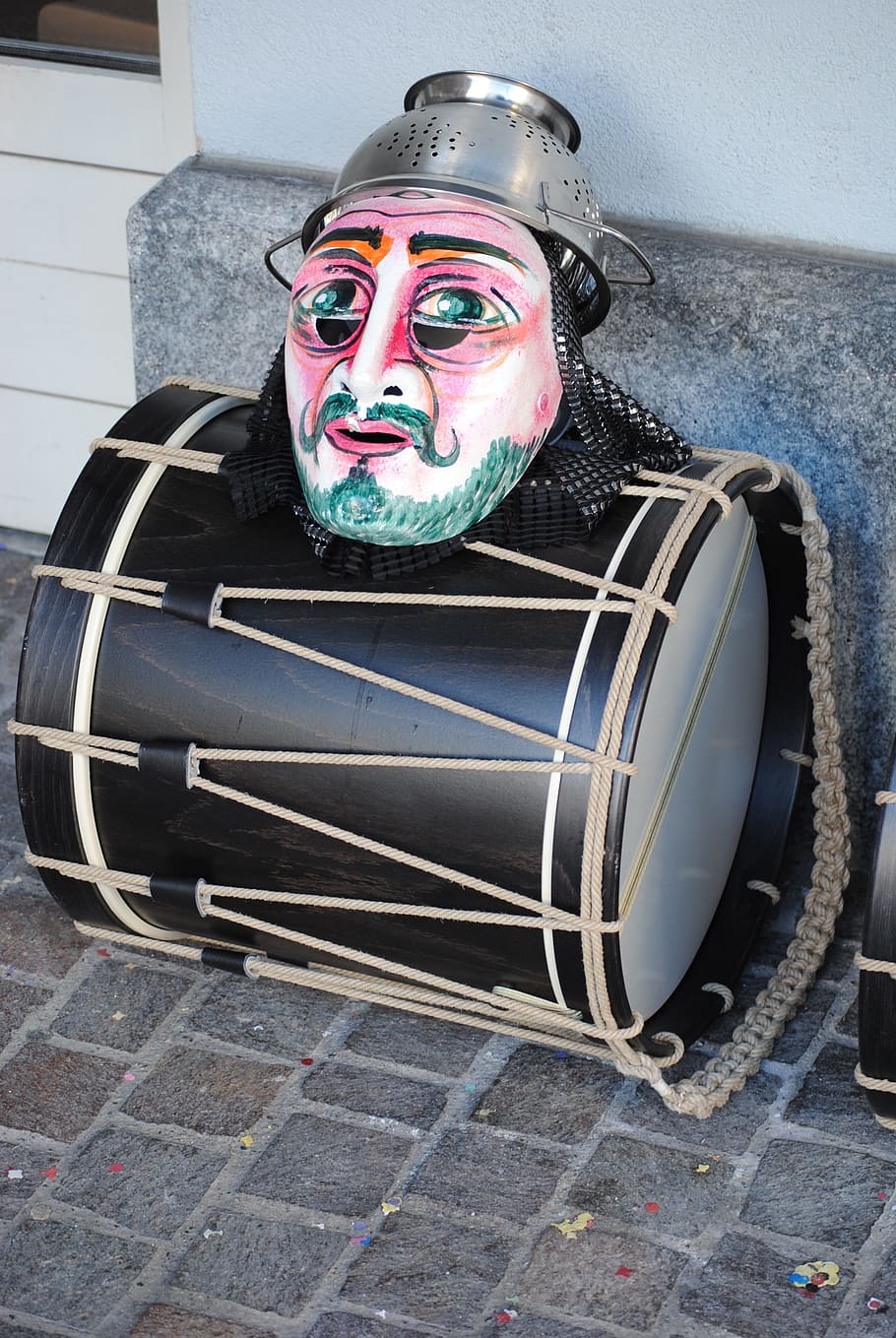 maschera, tamburo, carnevale, basler fasnacht 2015, una persona, persone, umorismo, guardando la fotocamera, all'aperto, ritratto, parte del corpo umano