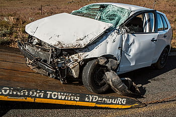 wrecked, 5-door, 5- door hatchback, ramp, car accident, damage, crash, insurance, wreck, collision, broken