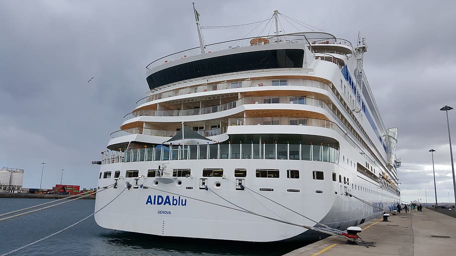 přístav, lanzarote, puerto del rosario, aidablu, loď, plavba, osobní loď, aida, cestování lodí, letní