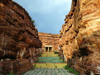 badami, skály, chrám, červený písek, kámen, badami skály, červený pískový kámen, skalní útvary, útesy, karnataka, Indie