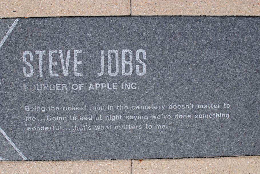 zakladatel pracovních míst, jablko vč, vč., text, boston, Steve Jobs, výroky