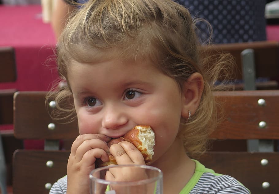 girl eating meat, child, the little girl, bud, eating, tasty, appetite