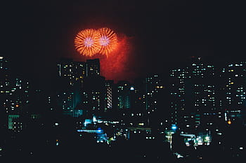 fotografia di paesaggio urbano, fuochi d'artificio, ore notturne, buio, città, notte, luci, costruzione, struttura, Torre, architettura