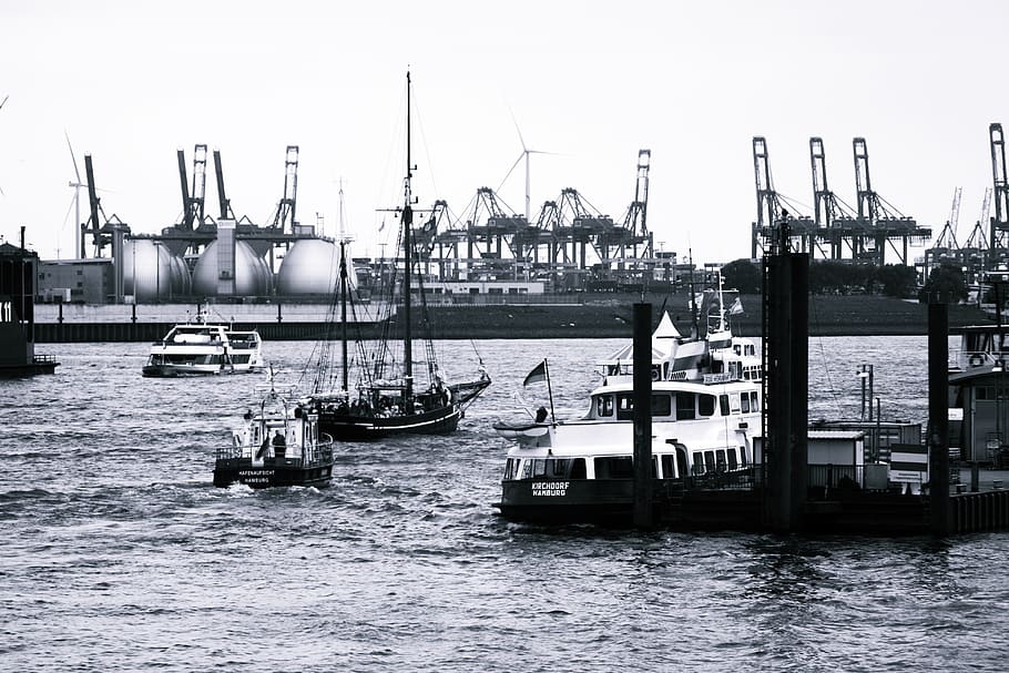 hamburg, hanseatic city of hamburg, hafengeburtstag, port motifs, harbour cruise, hamburgensien, black and white photography, b w, hh