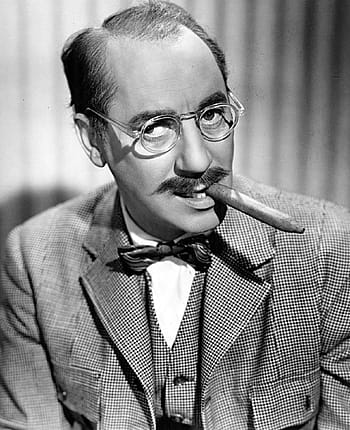 foto grayscale, manusia, tembakau, kacamata, groucho marx, vaudeville, komedian, televisi, film, bioskop, gambar bergerak
