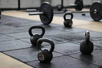 tři kettlebells, činky, závaží, vzpírání, sportovní vybavení, sport, kilo, žehlička, hmotnost olova, tvrdý, cvičení