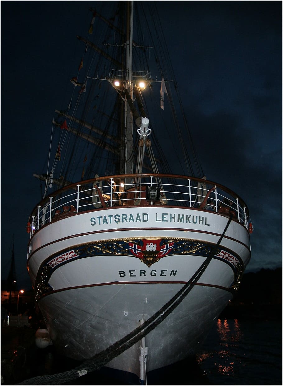 Brest, Sailboat, Statsraad Lehmkuhl, night, outdoors, nautical vessel, building exterior, city