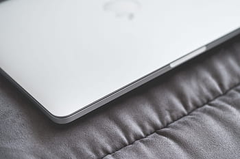macbookラップトップ、 ソファ＃2、 クローズド、 Macbook、 ラップトップ、 ソファ、 アップル、 黒と白、 ビジネス、 ホームオフィス、 macbook pro