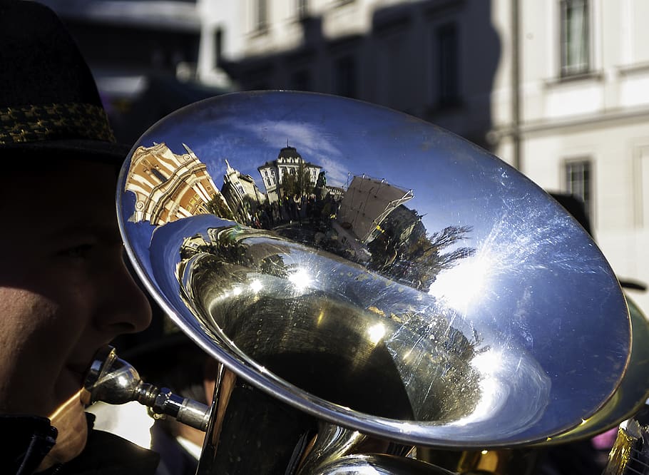 trumpet, monument, cathedral, trumpeter, reflection, slovenia, ljubljana