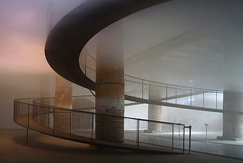 mlha, beton, schodiště, uvnitř, budova, během dne, architektura, infrastruktura, interiér, spirála mlhy, stavba