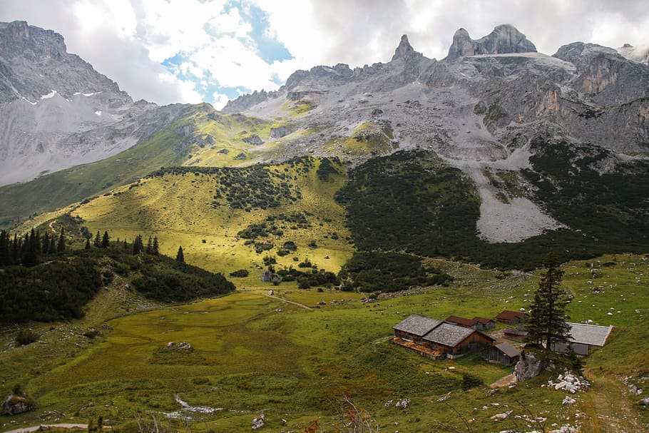 golm, montafon, Rakousko, železnice, golm železnice, tři věže, hory, mraky, chata, turistika, krajina
