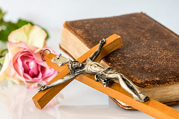 krucifix, bible, stůl, přejít, Ježíš, Ježíš Kristus, Kristus, ukřižování, dřevěný kříž, náboženství, křesťan