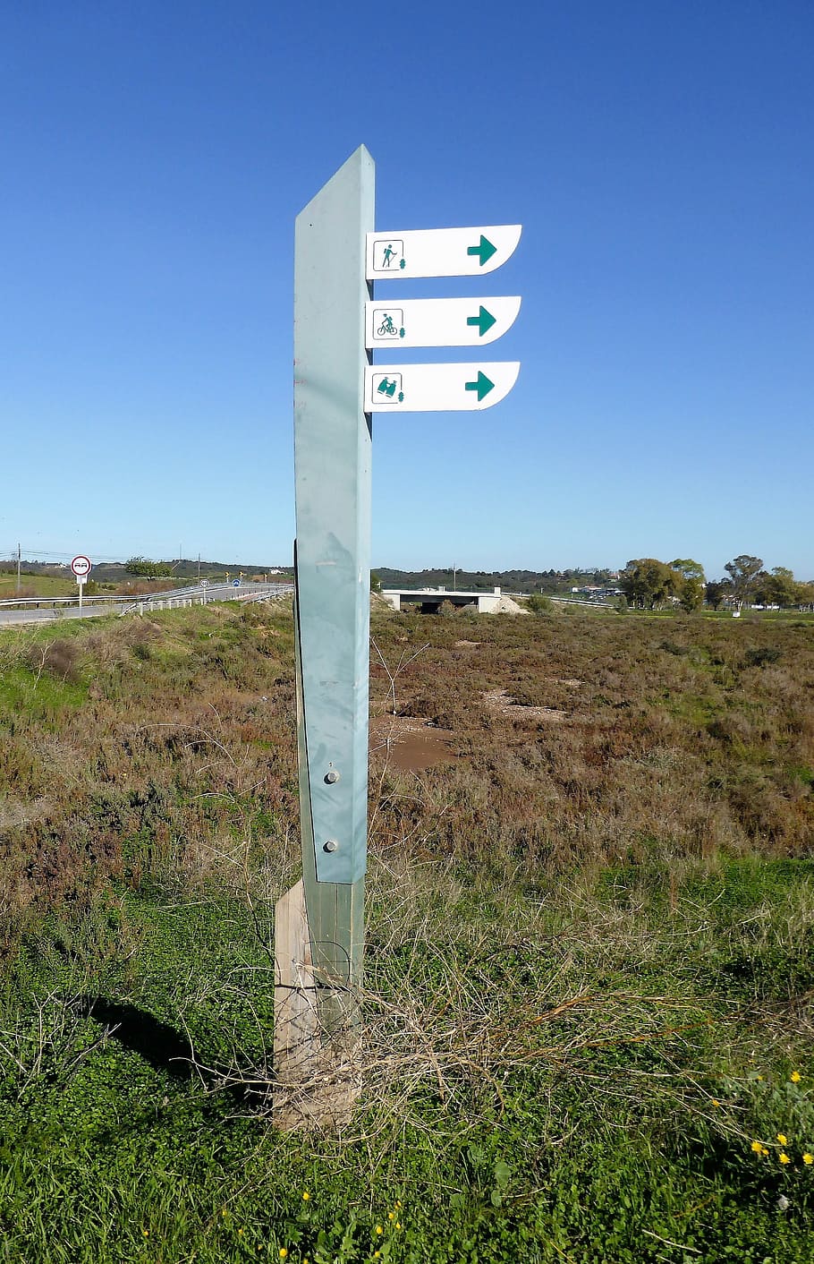 how to get here, walking path, bike path, viewpoint, hiking, arrows, walk, cycling, direction