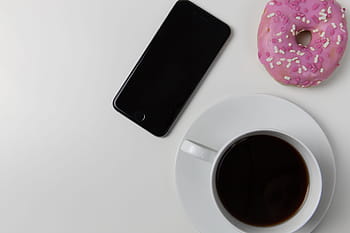 mobilní, pohybliví, chytrý telefon, Kobliha, bílý, lavice, kávový šálek, iphone, technologie, podnikání, káva, jídlo