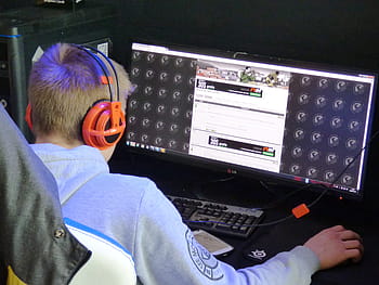 man, holding, black, computer mouse, Computer, Player, Surfer, Internet, the player, forum, a computer game