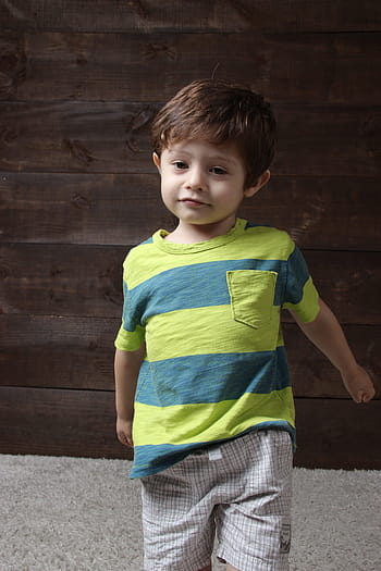 Junge, Kindertag, Pose, Kind, Kindheit, nur ein Junge, nur für Kinder, eine Person, Porträt, braune Haare