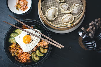 bibimbap coréen, yamyam berlin, coréen, Bibimbap, Miam miam, Berlin, fermer, manger à l'extérieur, des œufs, mains, restaurant