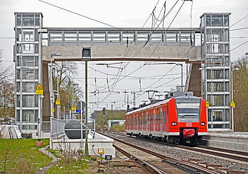 railway station, platform, walk, transfer, elevator, transport system, train, railway, railway line, travel, transport