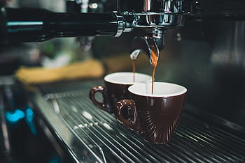 avvicinamento, foto, macchina per caffè espresso, scrosciante, caffè, tazze, cioccolato, caldo, distributore, tazza, boccale