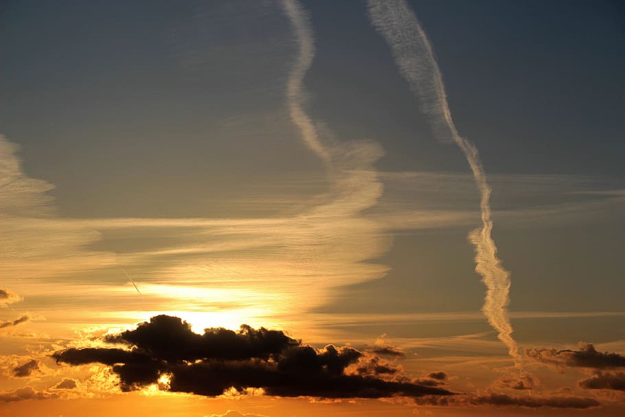 zlatý, hodina, mraky, západ slunce, slunce, temné mraky, jasný mrak, contrail, abendstimmung, nebe, večer
