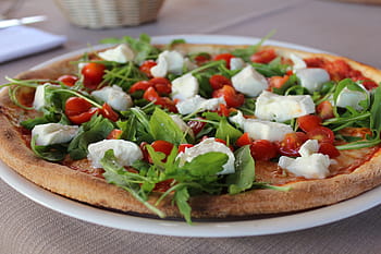 fresh italian pizza, Fresh, Italian pizza, food/Drink, food, foods, pizza, pizzas, tomato, cheese, vegetable